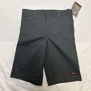 NWT Dickies Boys 10 Heavyweight Shorts Multi Pocket Easy Care Wrinkle Resistant